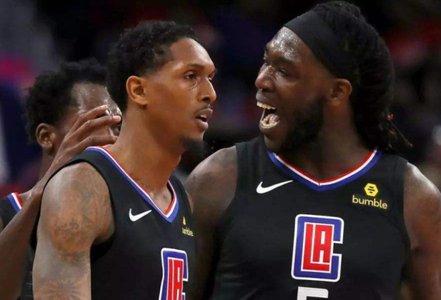 阿门14中7，高效发挥助力球队胜利（阿门14投7中，高效输出助队取胜）