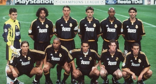 英媒：波罗赛后怒吼贝里瓦尔，对后者绕场致谢热刺球迷不满（英媒：波罗赛后怒斥贝里瓦尔，不满其绕场向热刺球迷致谢）