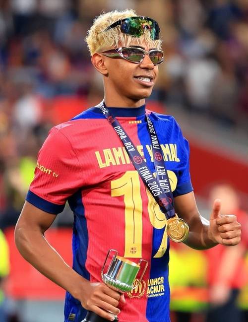 罗马诺：皇马退出科纳特争夺战，利物浦不会无限期等球员决定（罗马诺：皇马已退出科纳特竞逐，利物浦不再无限期等待球员决定）