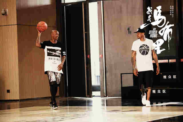 穆勒：无缘冠军感到非常难过，相信我们会在下赛季强势回归（穆勒：失冠让我非常难过，相信我们下赛季会强势反弹）