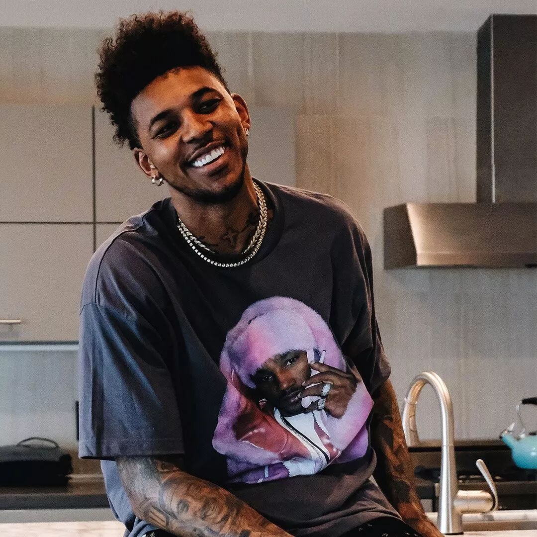 足球法甲豪门积极引援，锁定两大目标（法甲豪门加速补强，盯上两大引援目标）