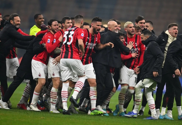 拉什福德单刀踢失表现懒散，巴萨买断前景黯淡（拉什福德错失单刀状态低迷，巴萨买断希望渺茫）