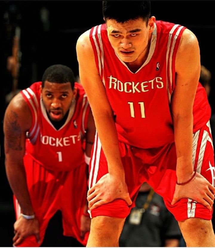 凤凰主帅：一门奥鲁维米伤势复杂，18岁麦卡伦将在下轮首发（凤凰主帅：主力门将奥鲁维米伤情复杂，18岁麦卡伦将于下轮首发）