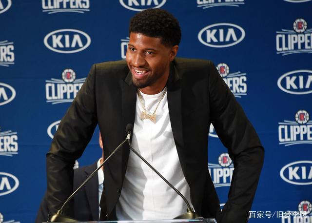 篮球勇士替补球员表现优异（勇士替补阵容高光发挥）