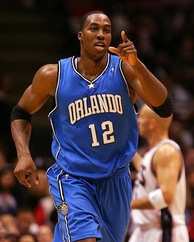 英超积分榜更新：曼城领先优势扩大,（英超最新积分形势：曼城继续拉开差距）