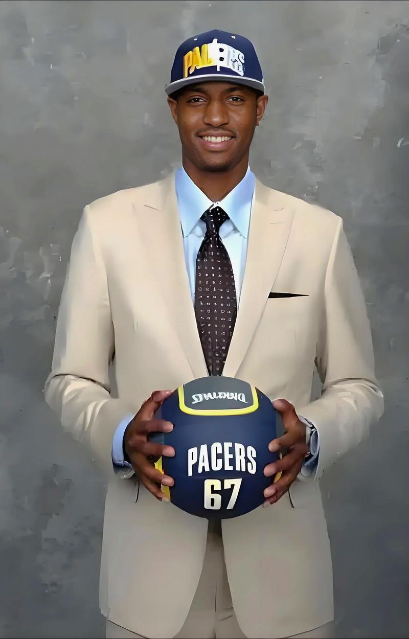 阿德巴约谈恋情：我们并不是在刻意隐瞒 只是懂得如何保持沉默（阿德巴约回应恋情：并非刻意隐瞒，只是选择沉默）