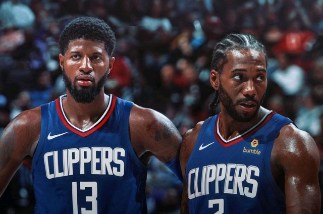 记者：恩昆库在冬窗的未来值得关注；米兰会和经纪人谈莱万（记者称：冬窗恩昆库动向成焦点，米兰将与莱万经纪人会谈）